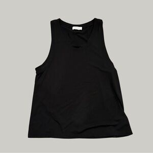 LIKE NEW Staple Basic Tank Top